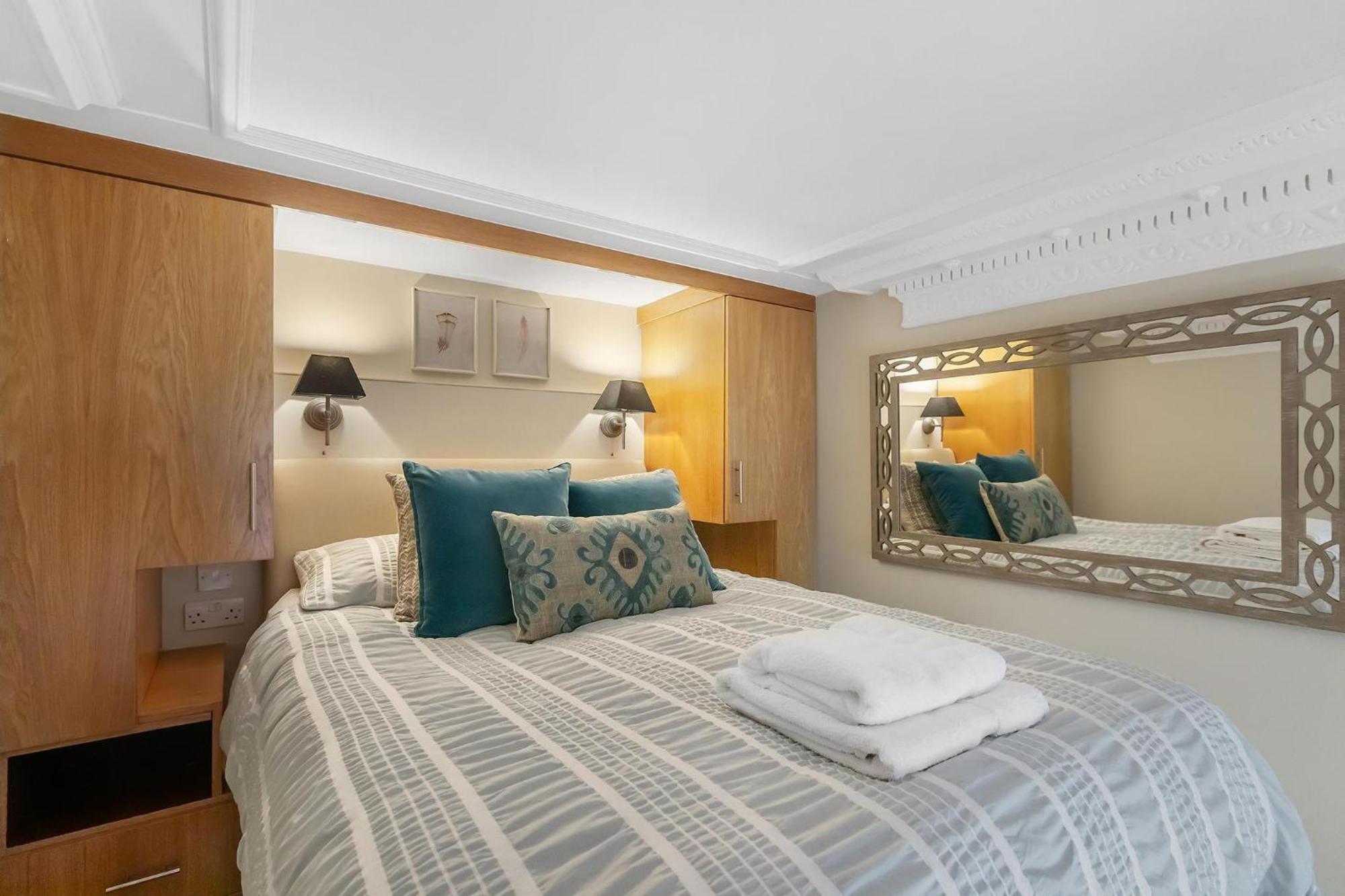 Stylish Studio In Kensington ลอนดอน ภายนอก รูปภาพ